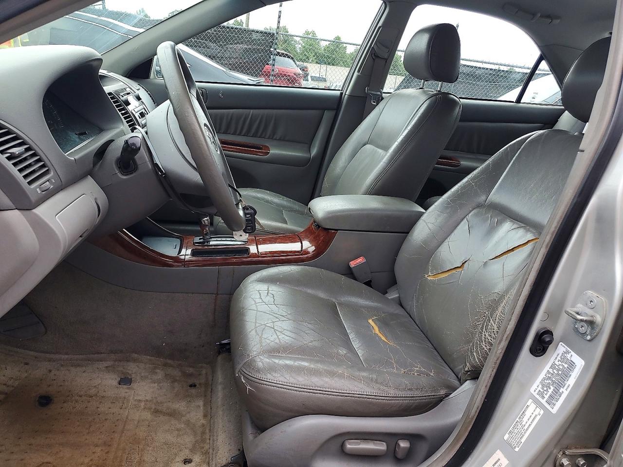 2002 Toyota Camry Xle Silver vin: 4T1BE32K12U058040