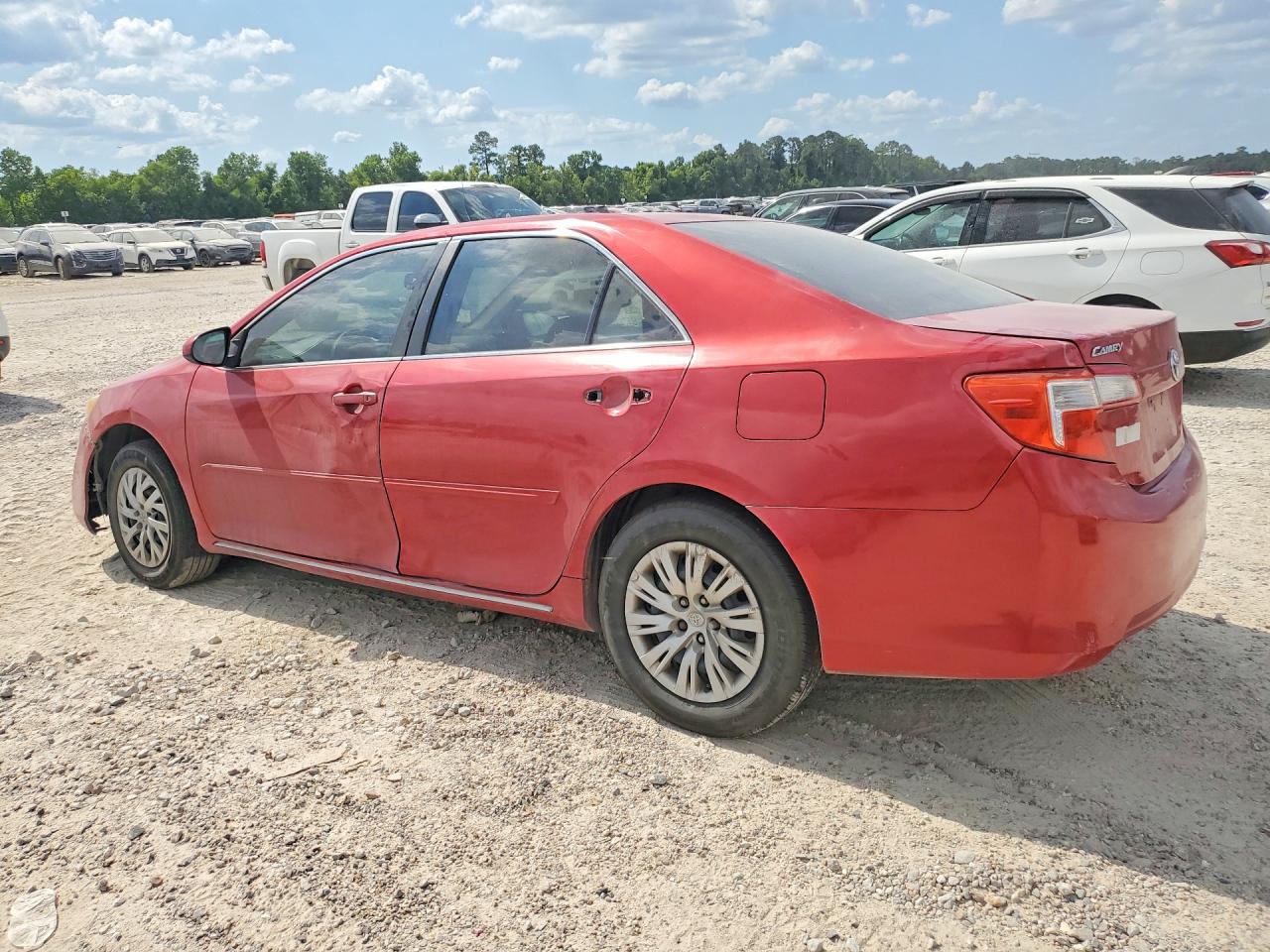 2012 Toyota Camry Le Red vin: 4T4BF1FK7CR270704
