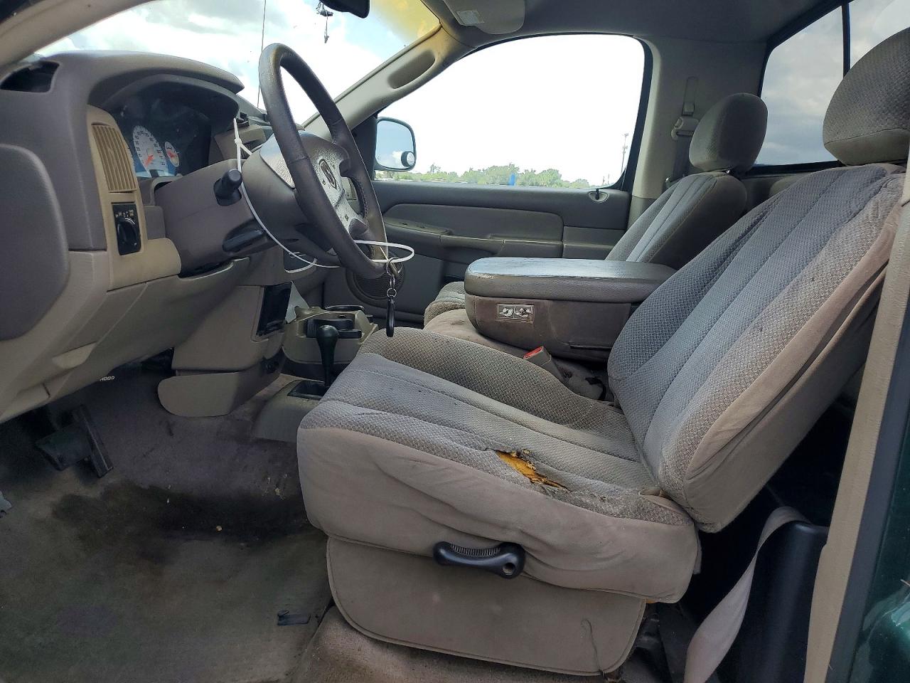 2002 Dodge Ram 1500 Green vin: 1D7HU16N22J199605