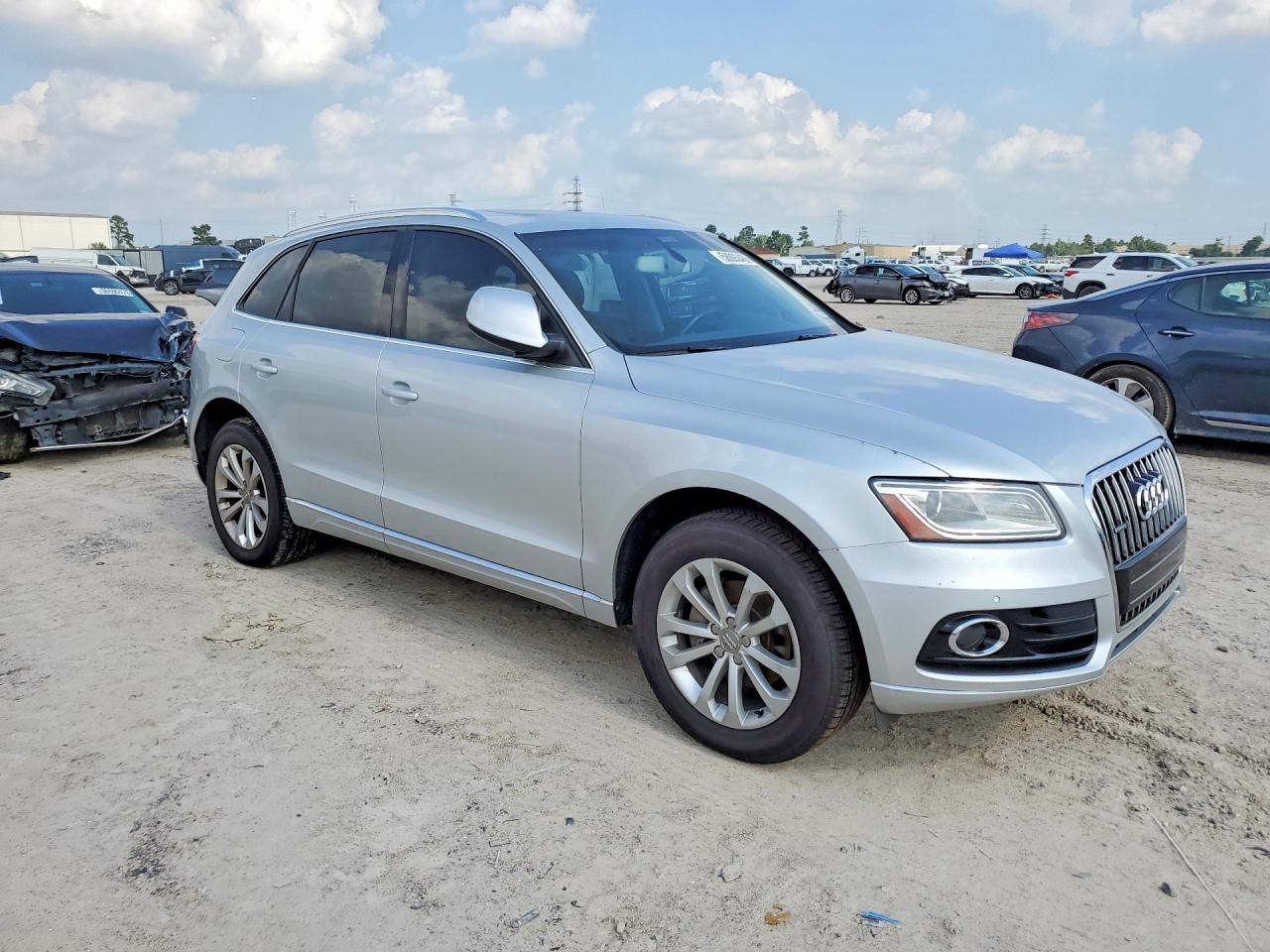 2014 Audi Q5 Premium Plus Silver vin: WA1LFAFP7EA101571