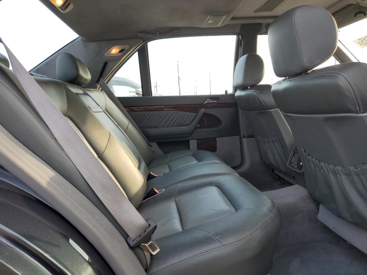 1999 Mercedes-benz S 600 Зеленый vin: WDBGA57G5XA428158