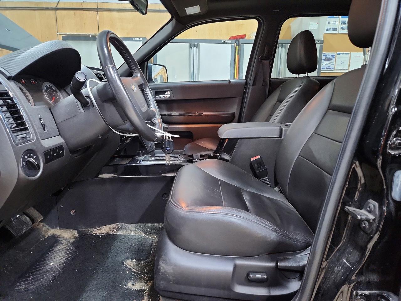 2008 Ford Escape Limited Black vin: 1FMCU94108KA05493