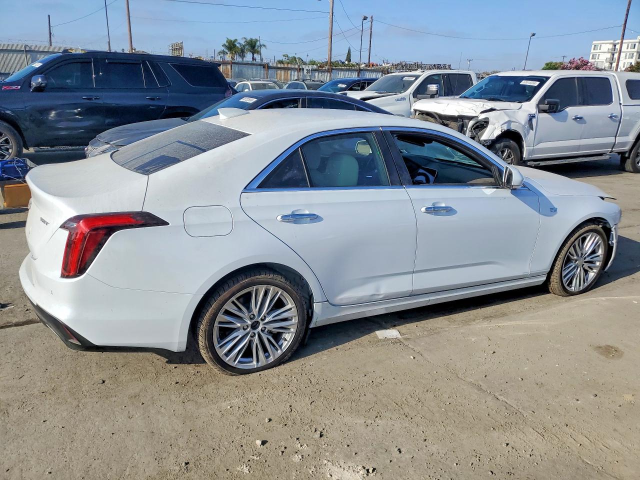2026 Cadillac Ct4 Premium Luxury White vin: 1G6DB5RK5T0105542