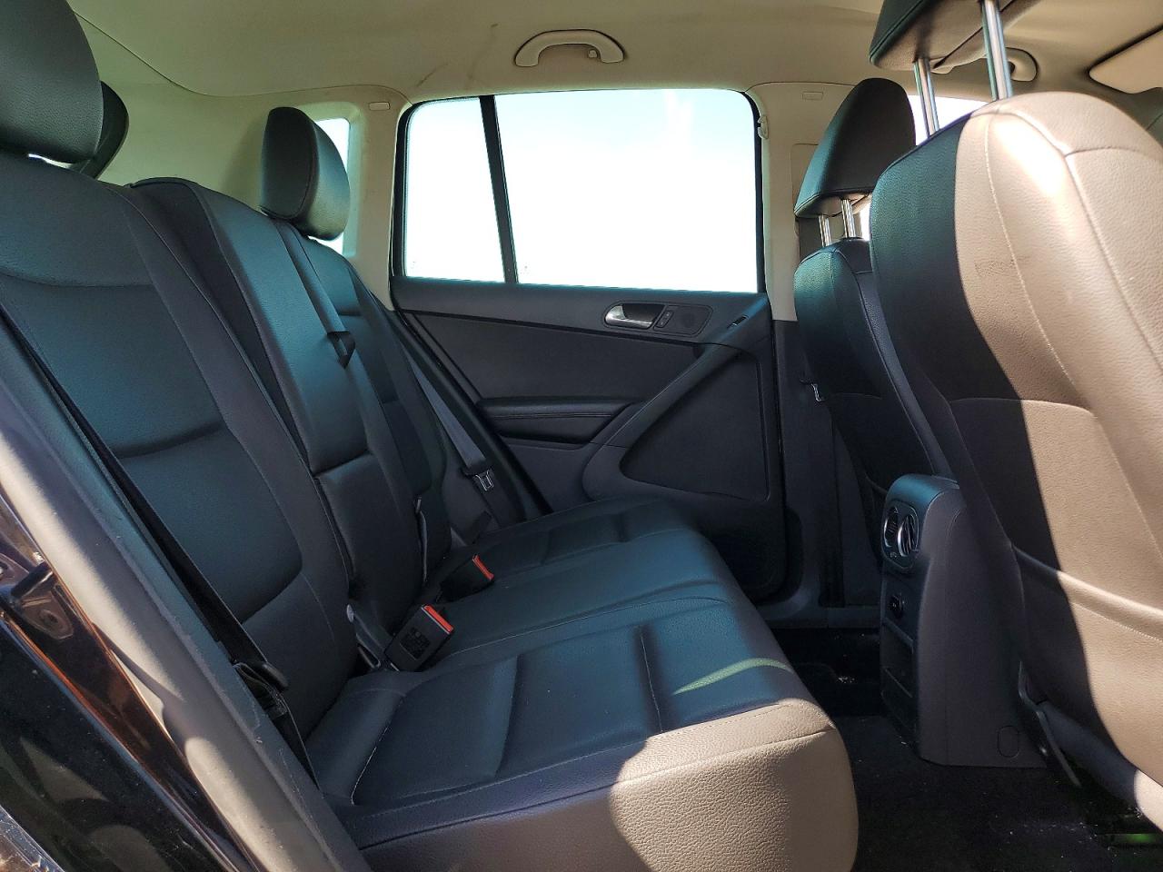 2012 Volkswagen Tiguan S Black vin: WVGBV7AX4CW518544