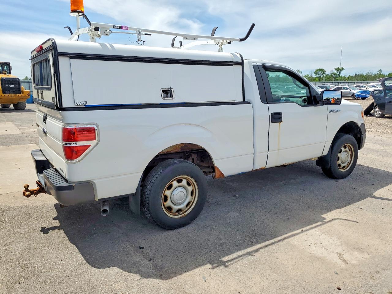 2013 Ford F150 White vin: 1FTMF1EM1DFA39846