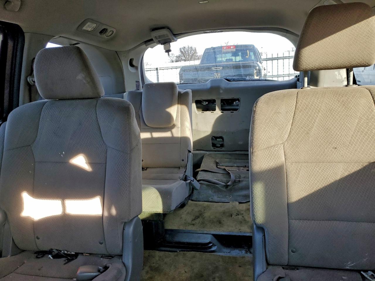 2014 Honda Odyssey Lx Gray vin: 5FNRL5H2XEB026826