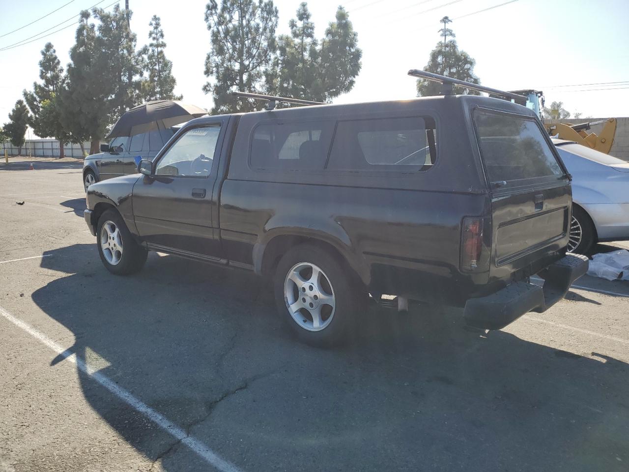 1991 Toyota Pickup 1/2 Ton Short Wheelbase Black vin: JT4RN81A6M0070753