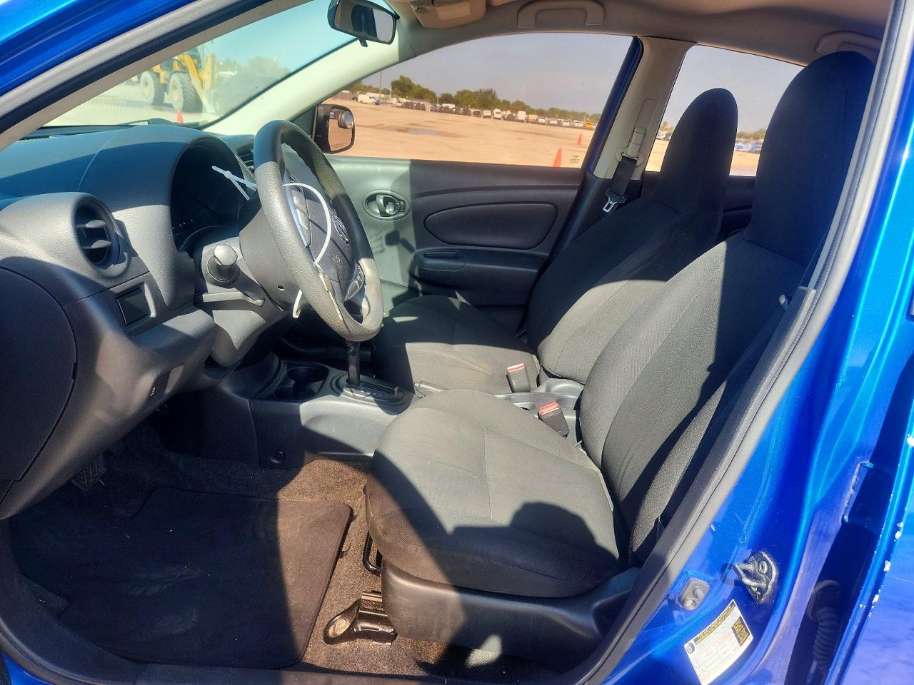 2015 Nissan Versa 1.6 S Plus Blue vin: 3N1CN7AP0FL948898