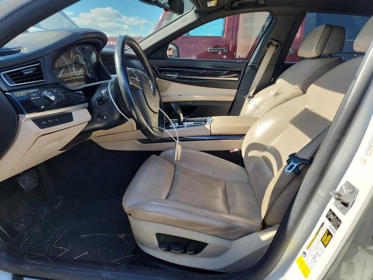 2011 Bmw 750 Li White vin: WBAKX8C59BC198179