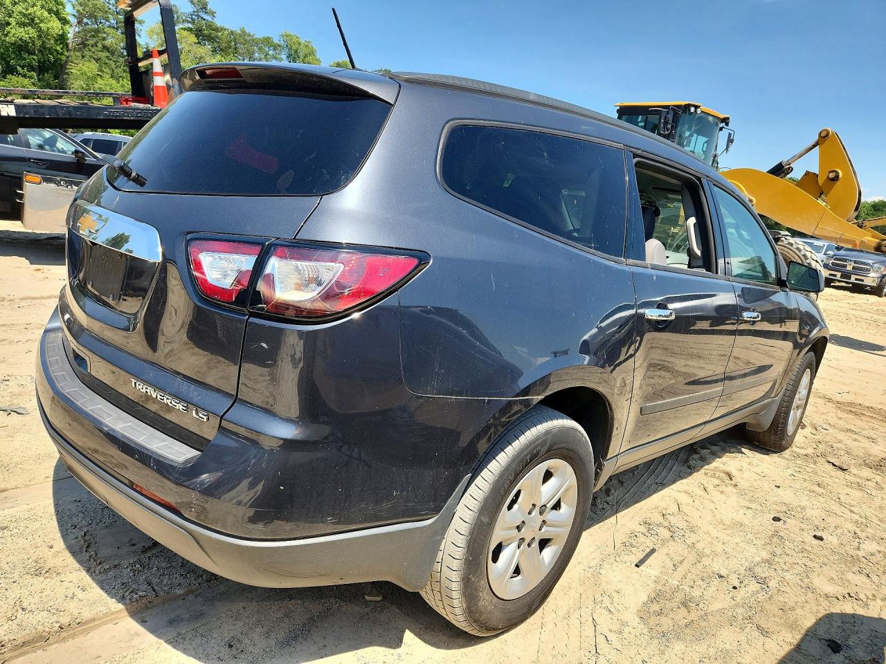 2014 Chevrolet Traverse Ls Серый vin: 1GNKRFKD0EJ232785