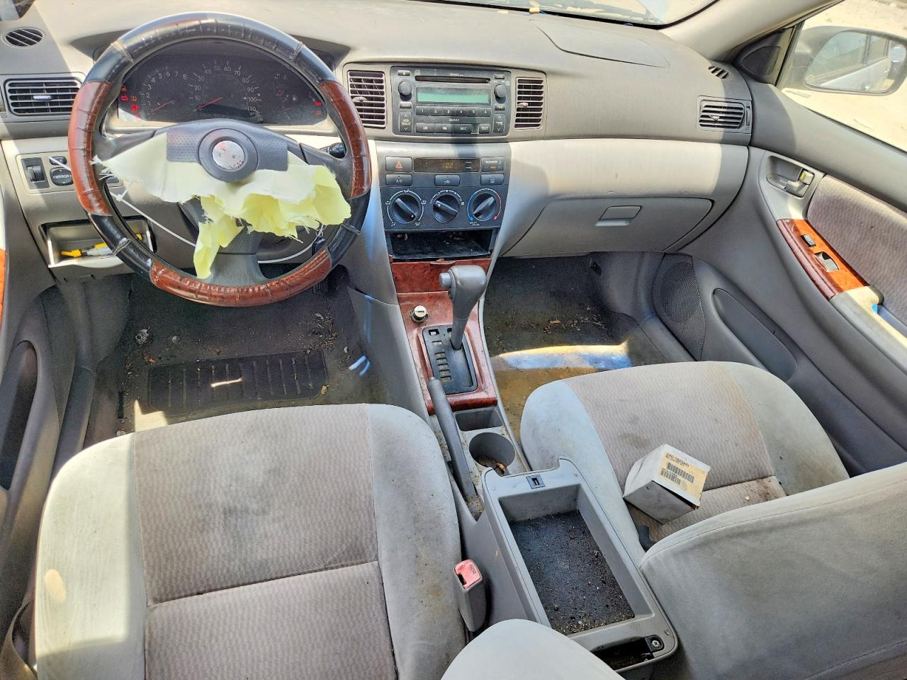 2008 Toyota Corolla Le Silver vin: 1NXBR32E68Z025834