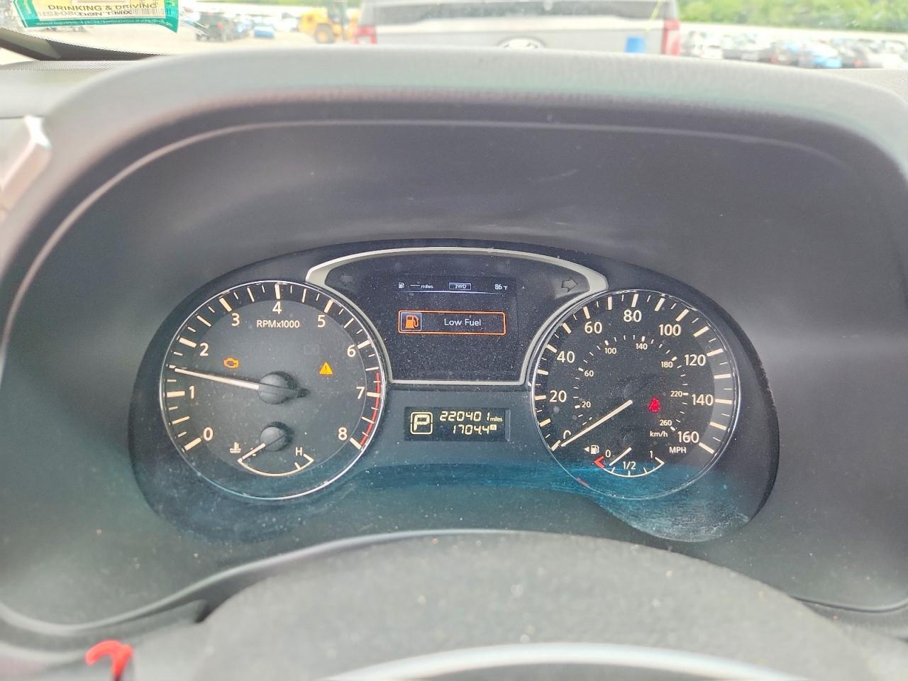 2014 Nissan Pathfinder S Red vin: 5N1AR2MM2EC721389