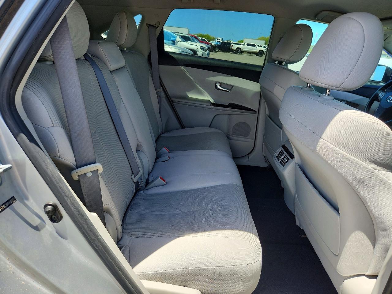 2010 Toyota Venza Fwd V6 Silver vin: 4T3ZK3BB8AU029177
