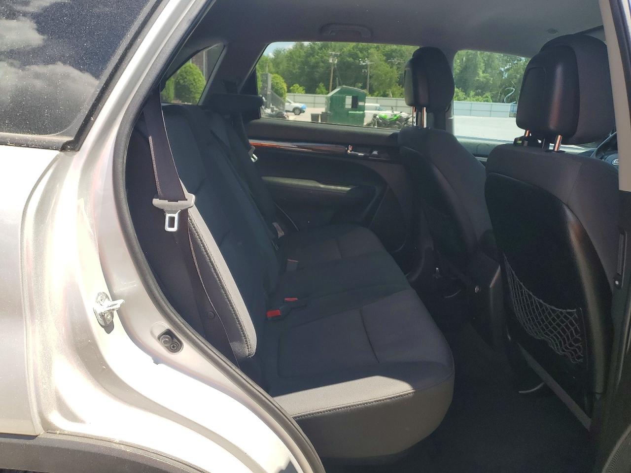 2013 Kia Sorento Lx Silver vin: 5XYKT4A6XDG322252