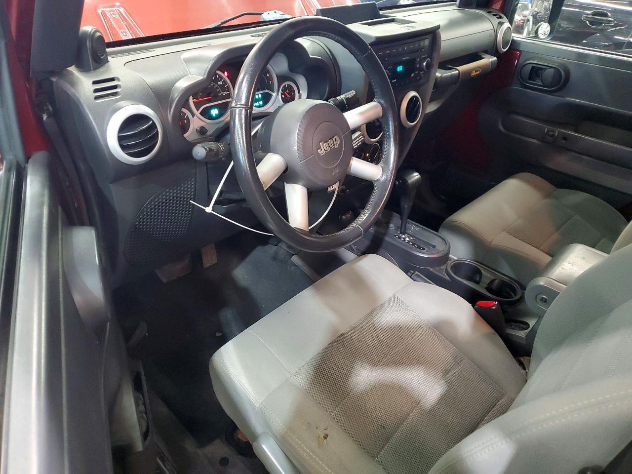 2008 Jeep Wrangler Sahara Темно-бордовый vin: 1J4FA541X8L512781