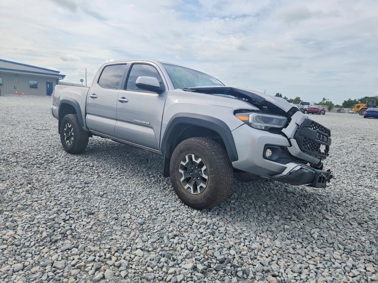 2021 Toyota Tacoma Trd Off-road Silver vin: 3TMCZ5AN4MM391358