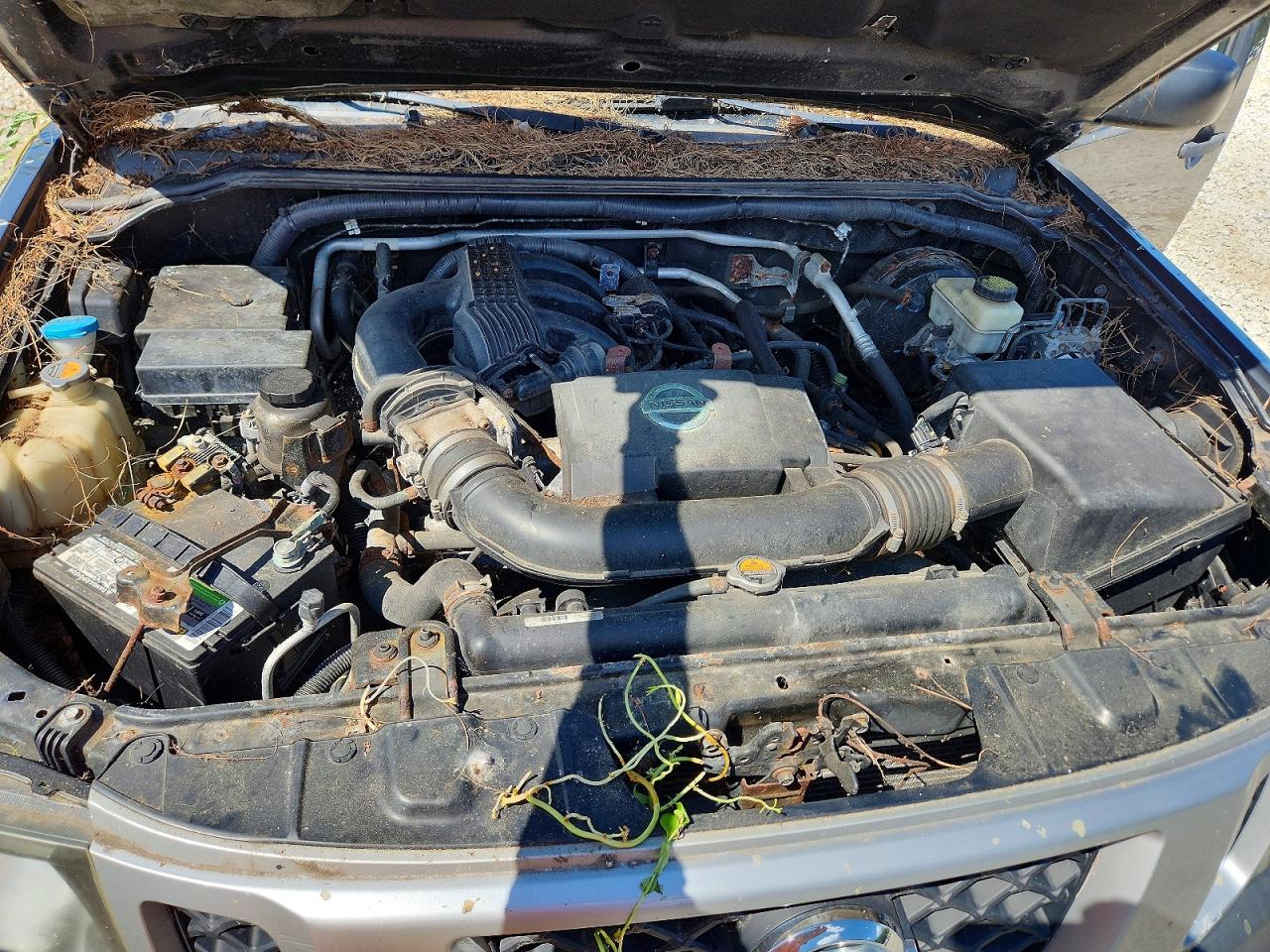 2014 Nissan Xterra S Серый vin: 5N1AN0NU0EN806329