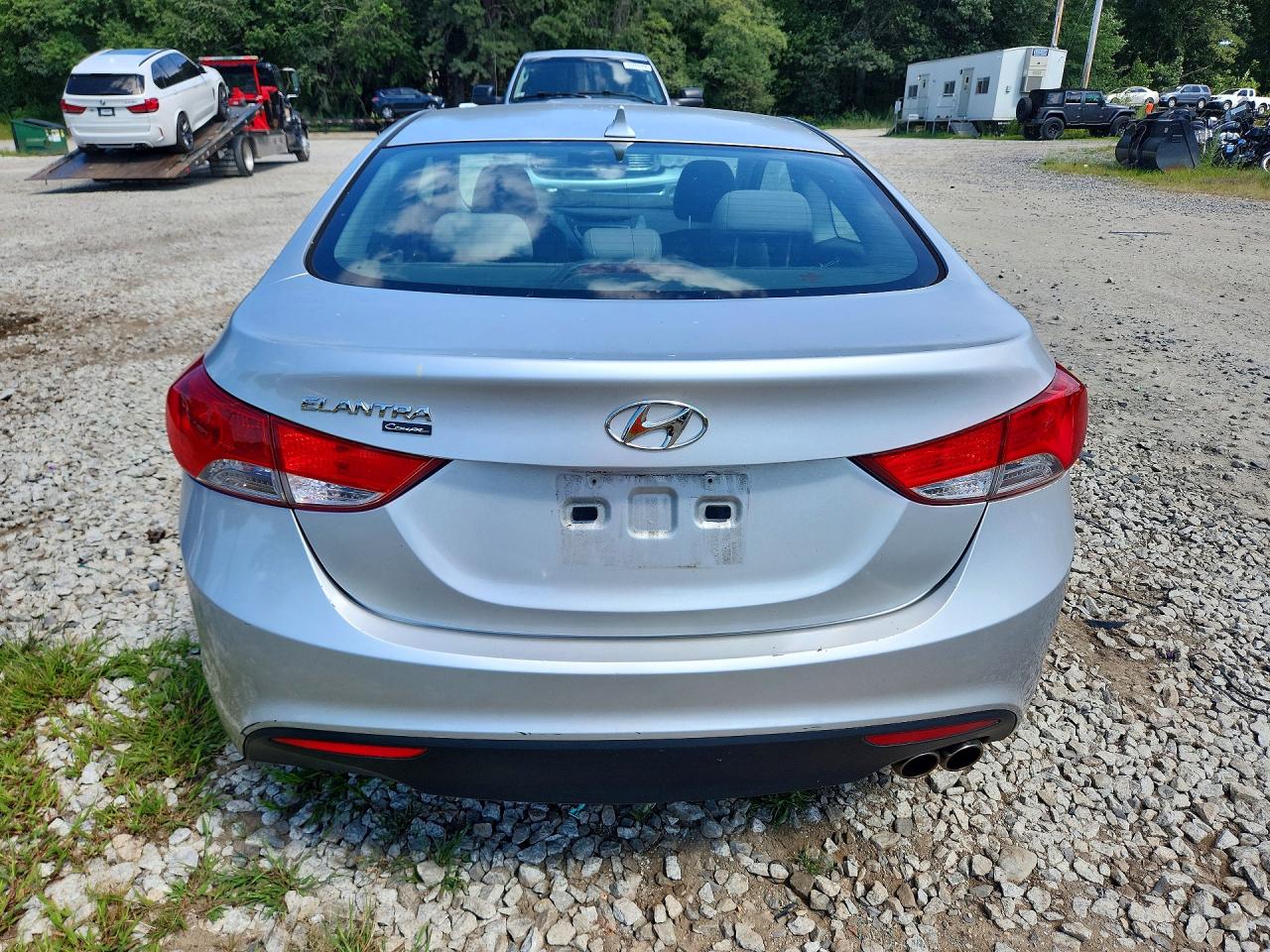 2013 Hyundai Elantra Coupe Gs Silver vin: KMHDH6AEXDU006776