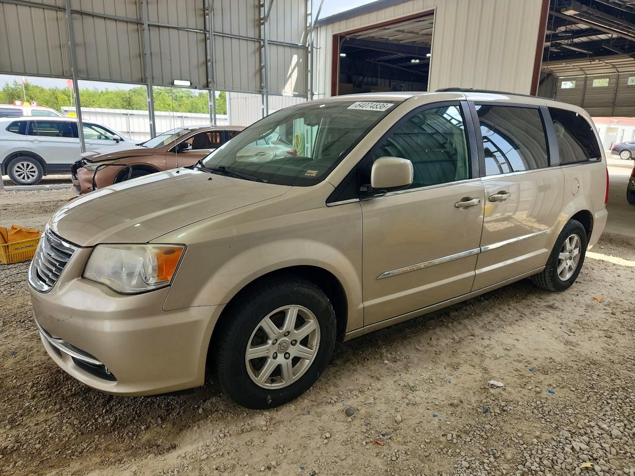 2012 Chrysler Town & Country Touring Бежевый vin: 2C4RC1BG2CR313575