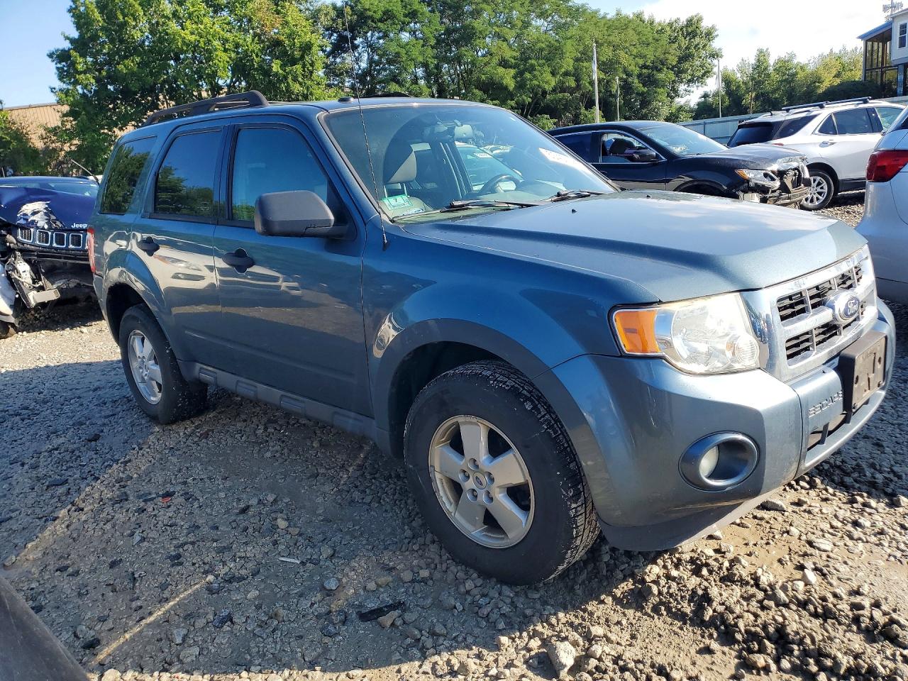 2012 Ford Escape Xlt Blue vin: 1FMCU9DG8CKB98831