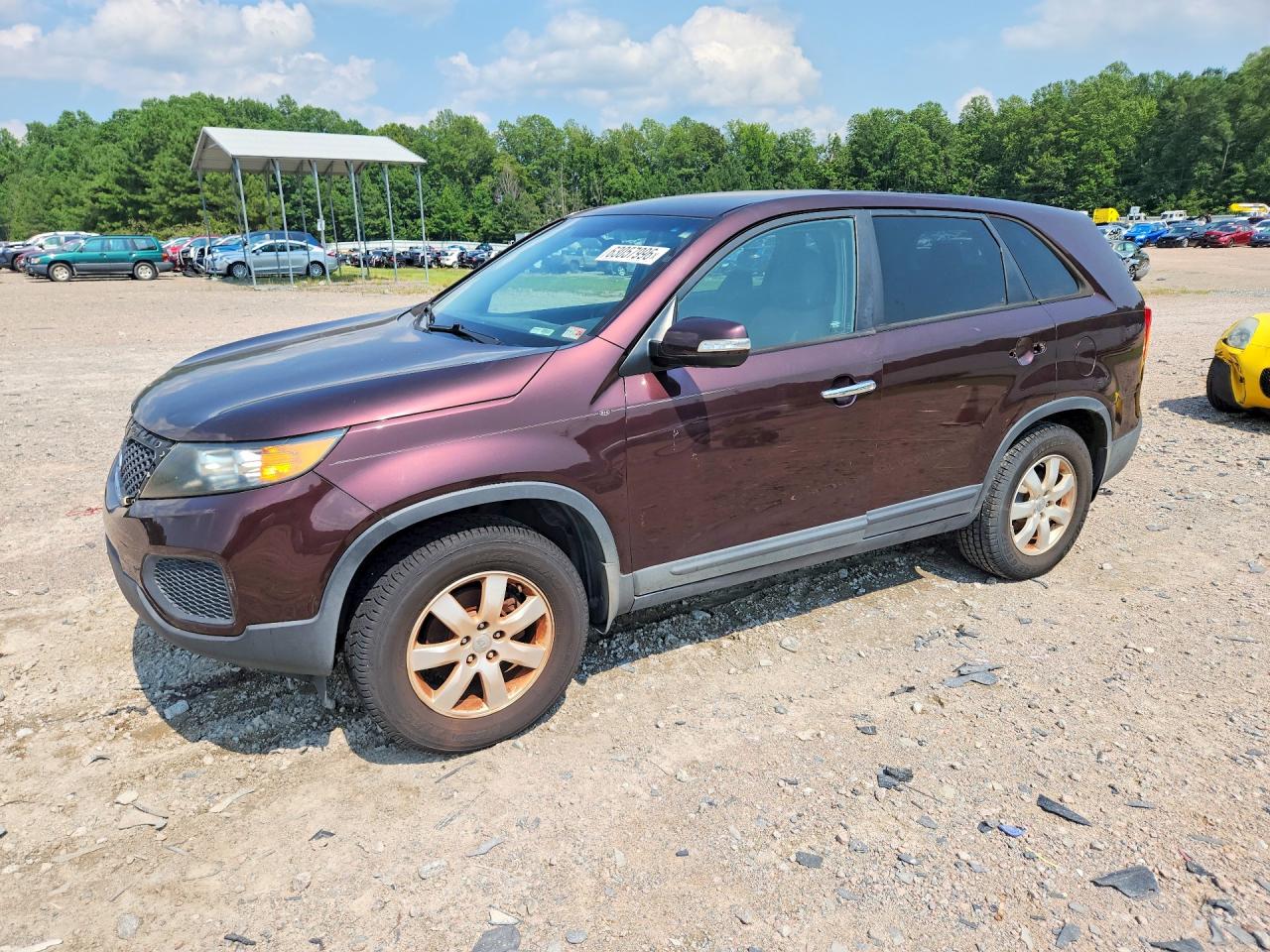 2012 Kia Sorento Lx Темно-бордовый vin: 5XYKT4A15CG286621