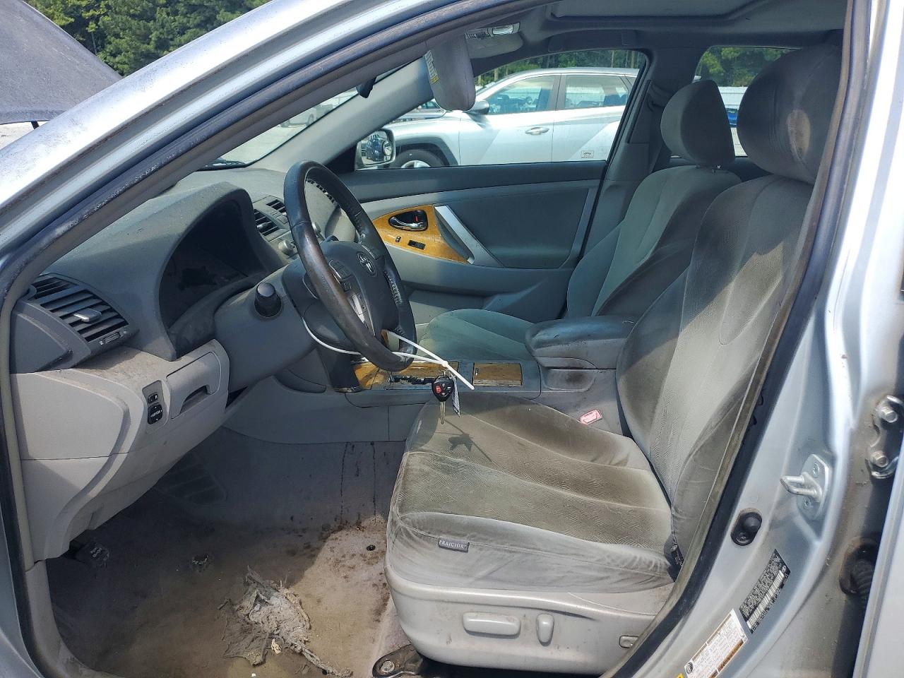 2007 Toyota Camry Xle Silver vin: JTNBE46K773083568