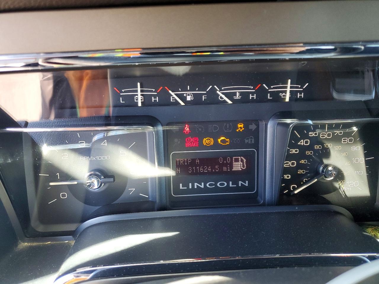 2011 Lincoln Navigator L Черный vin: 5LMJJ3J57BEJ00432