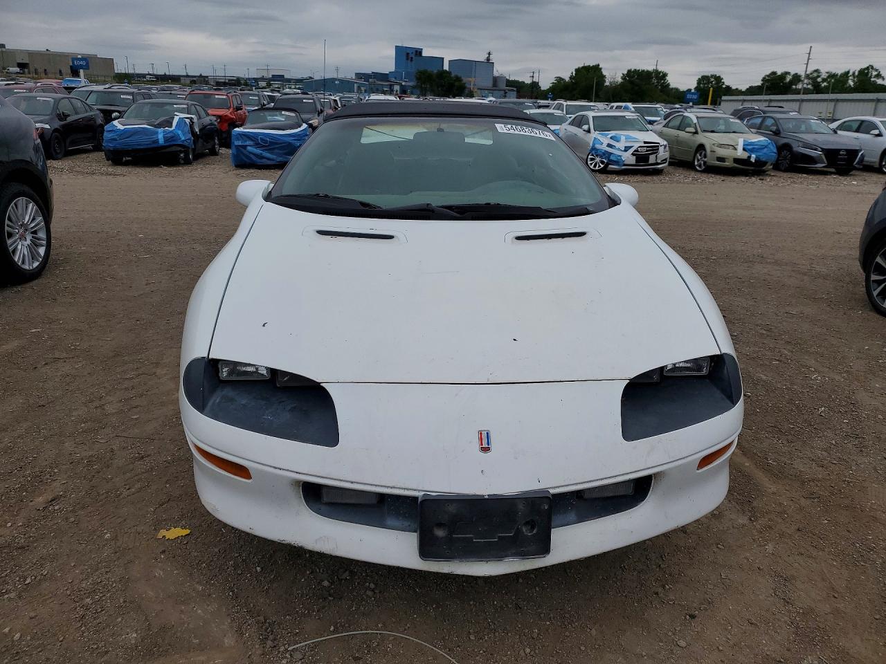 1997 Chevrolet Camaro Base Белый vin: 2G1FP32K2V2106454