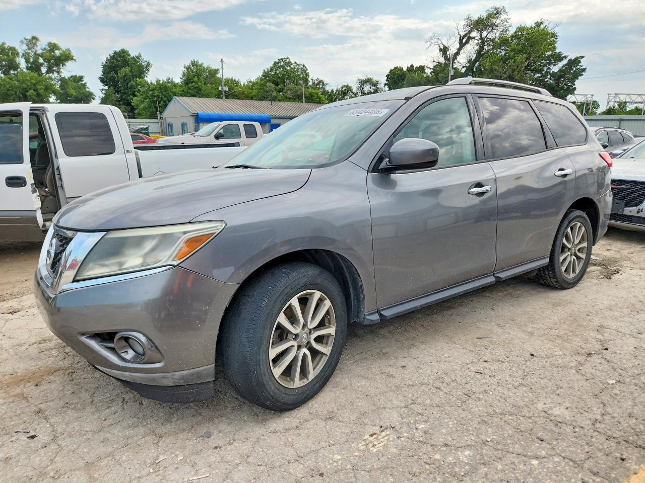 2015 Nissan Pathfinder Sv Gray vin: 5N1AR2MM0FC672422