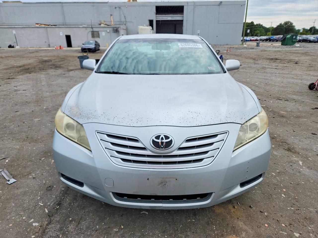 2007 Toyota Camry Le Серебряный vin: JTNBE46K473106482