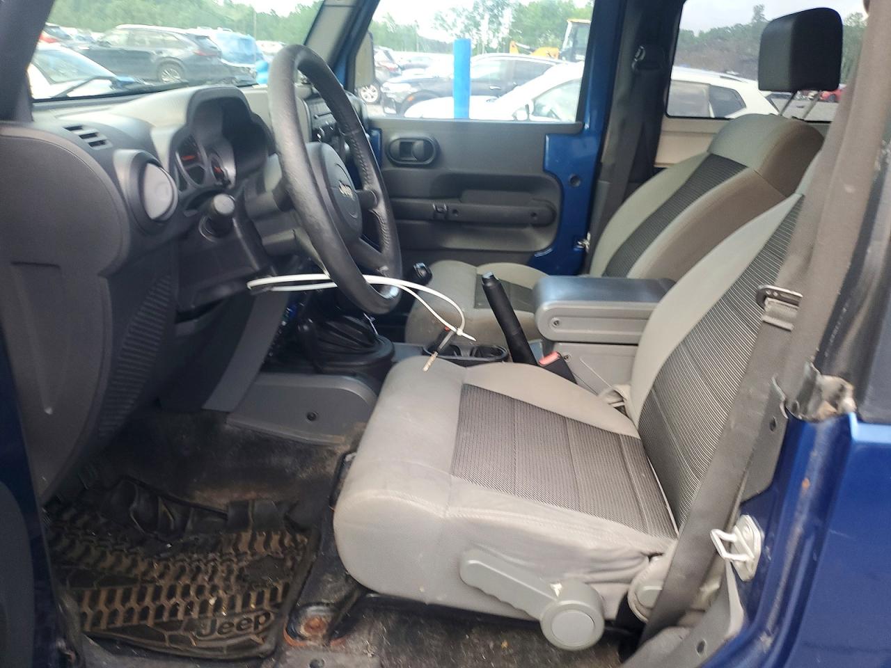 2010 Jeep Wrangler Sport Blue vin: 1J4AA2D13AL106114