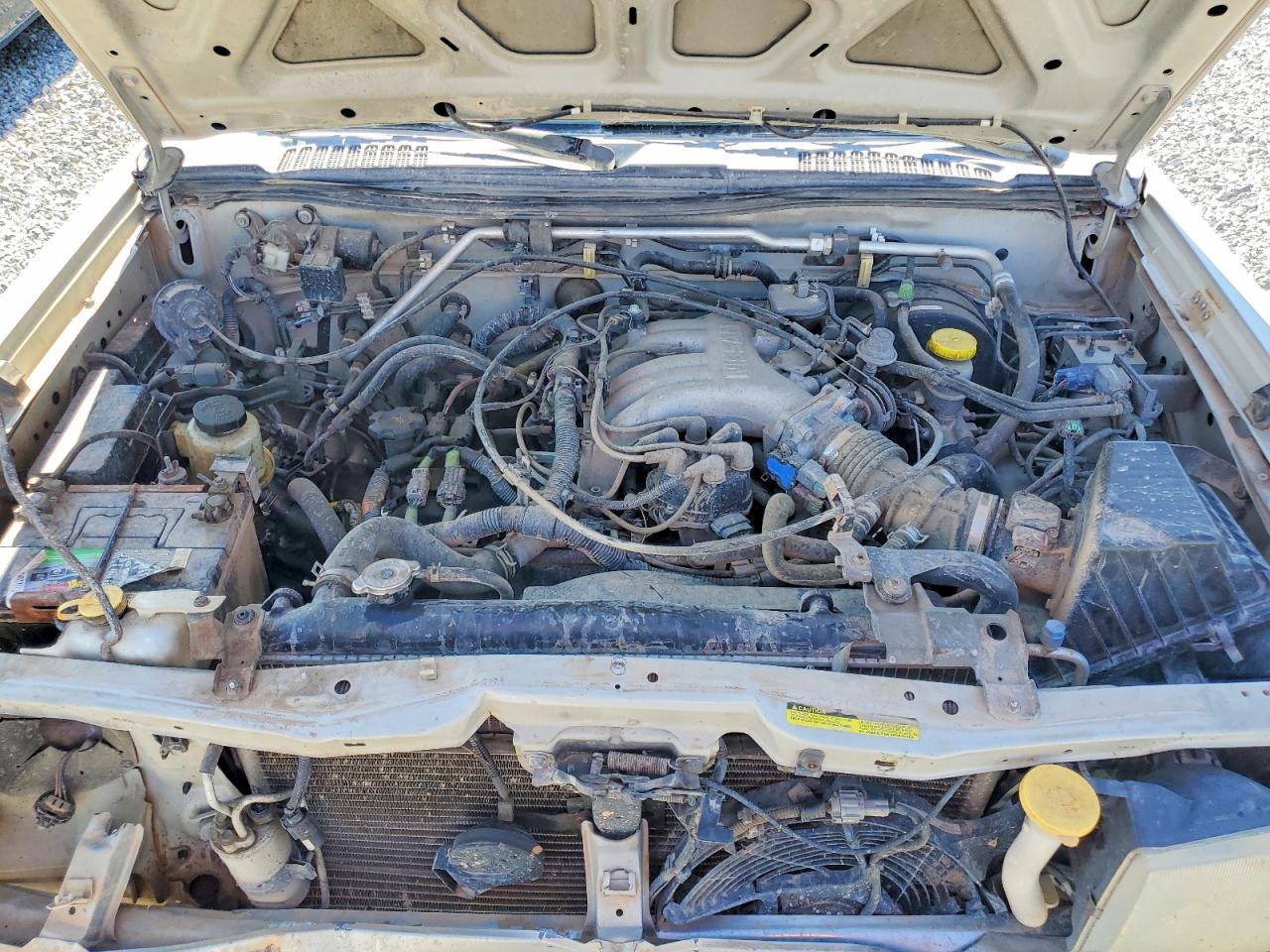 1999 Nissan Frontier Xe-v6 Silver vin: 1N6ED26Y2XC321983