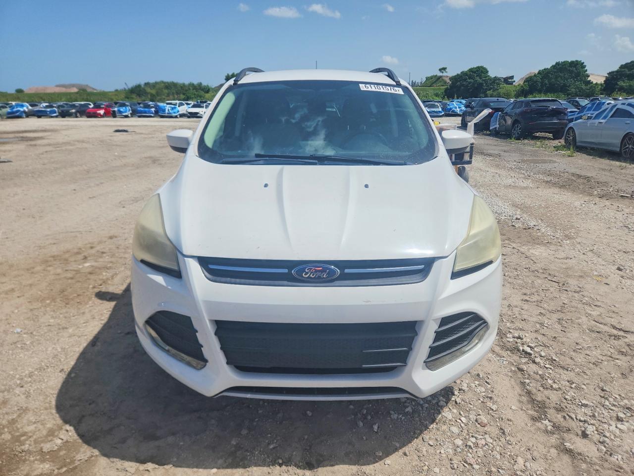 2014 Ford Escape Se White vin: 1FMCU0GX8EUB76696