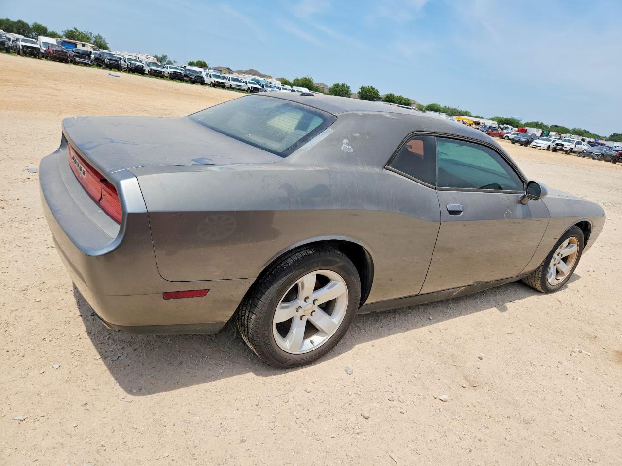 2011 Dodge Challenger Gray vin: 2B3CJ4DG4BH588221
