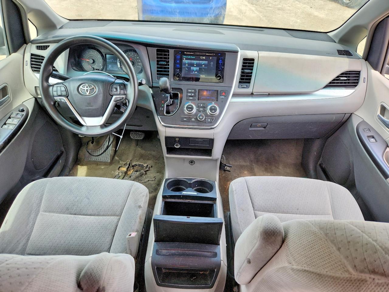2015 Toyota Sienna Le Blue vin: 5TDKK3DC1FS604669