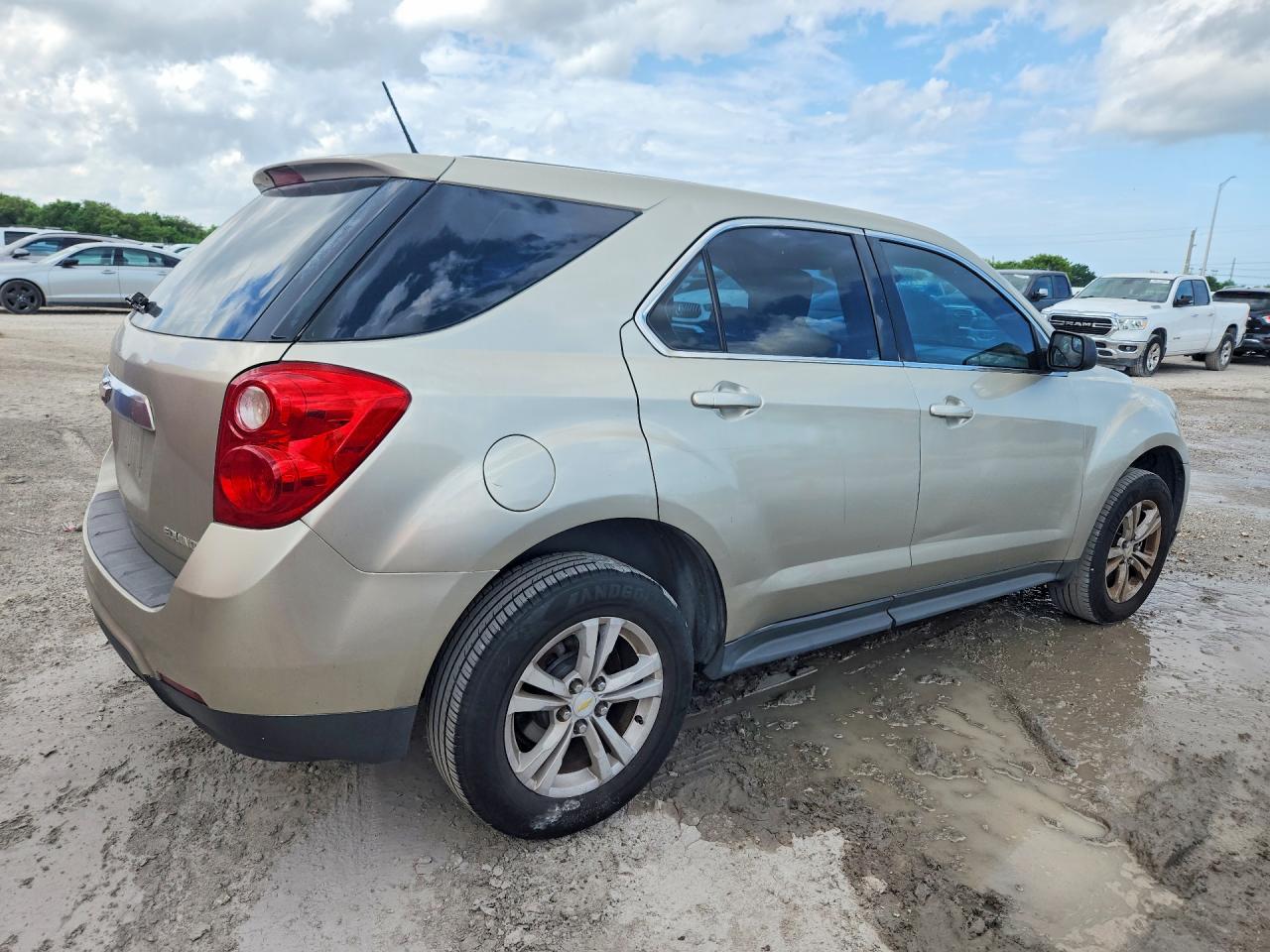 2013 Chevrolet Equinox Ls Tan vin: 2GNALBEK6D6271845