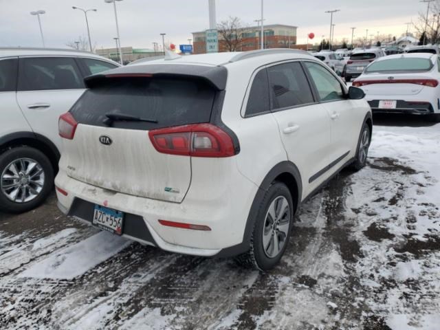 2018 Kia Niro Lx White vin: KNDCB3LC5J5155128