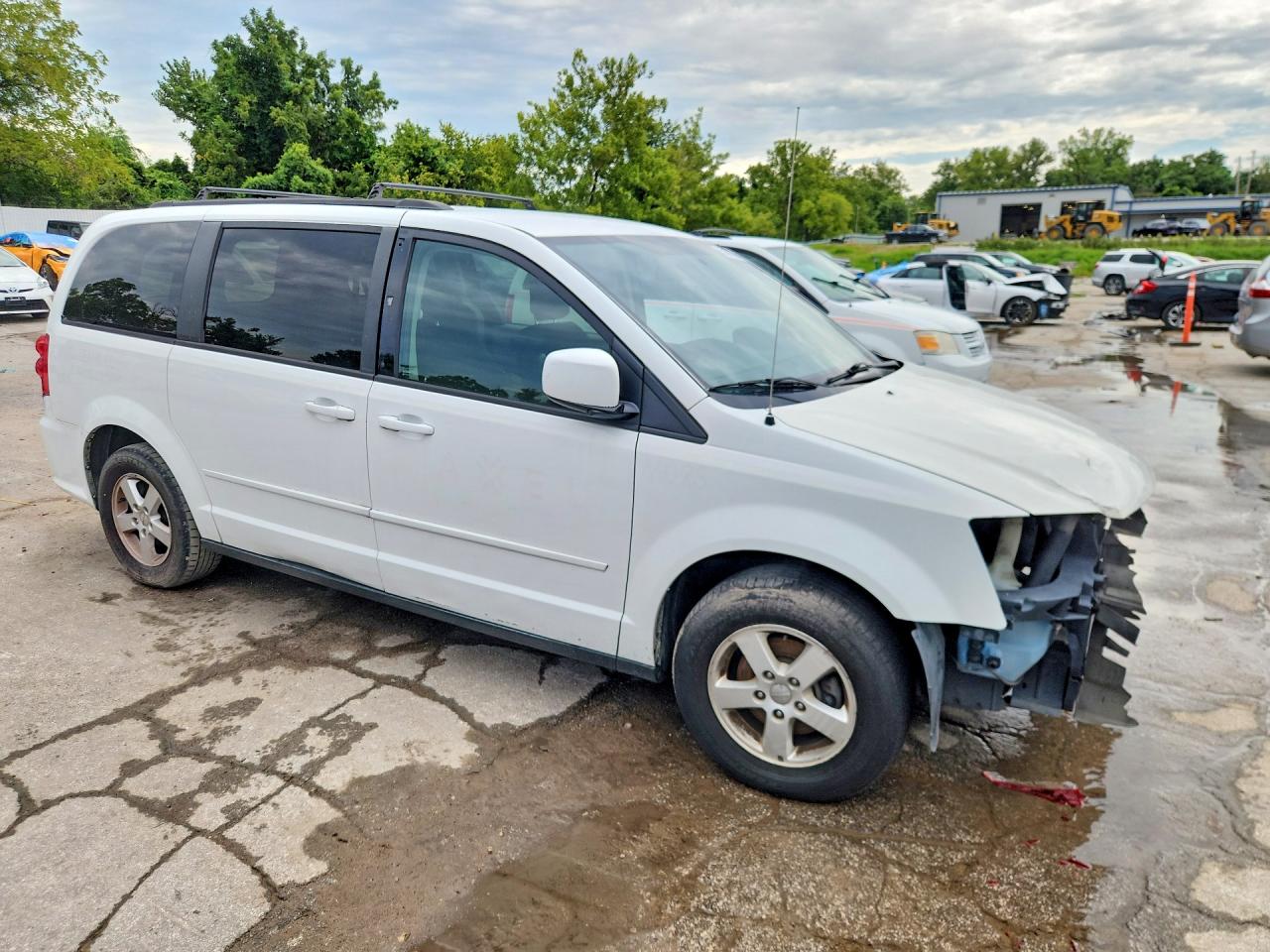 2013 Dodge Grand Caravan Sxt White vin: 2C4RDGCG3DR669212