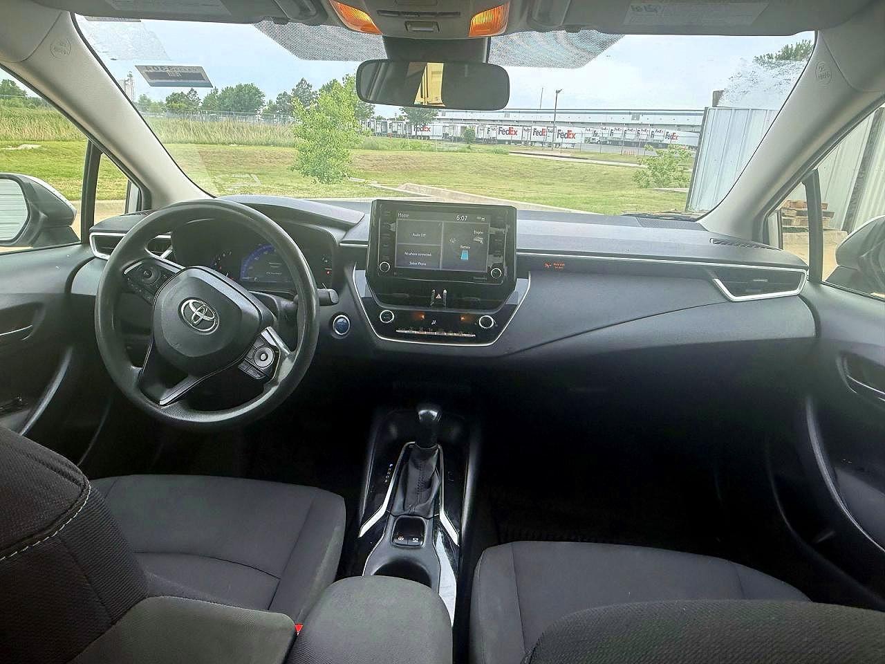 2022 Toyota Corolla Hybrid Le Серебряный vin: JTDEAMDE3N3008597