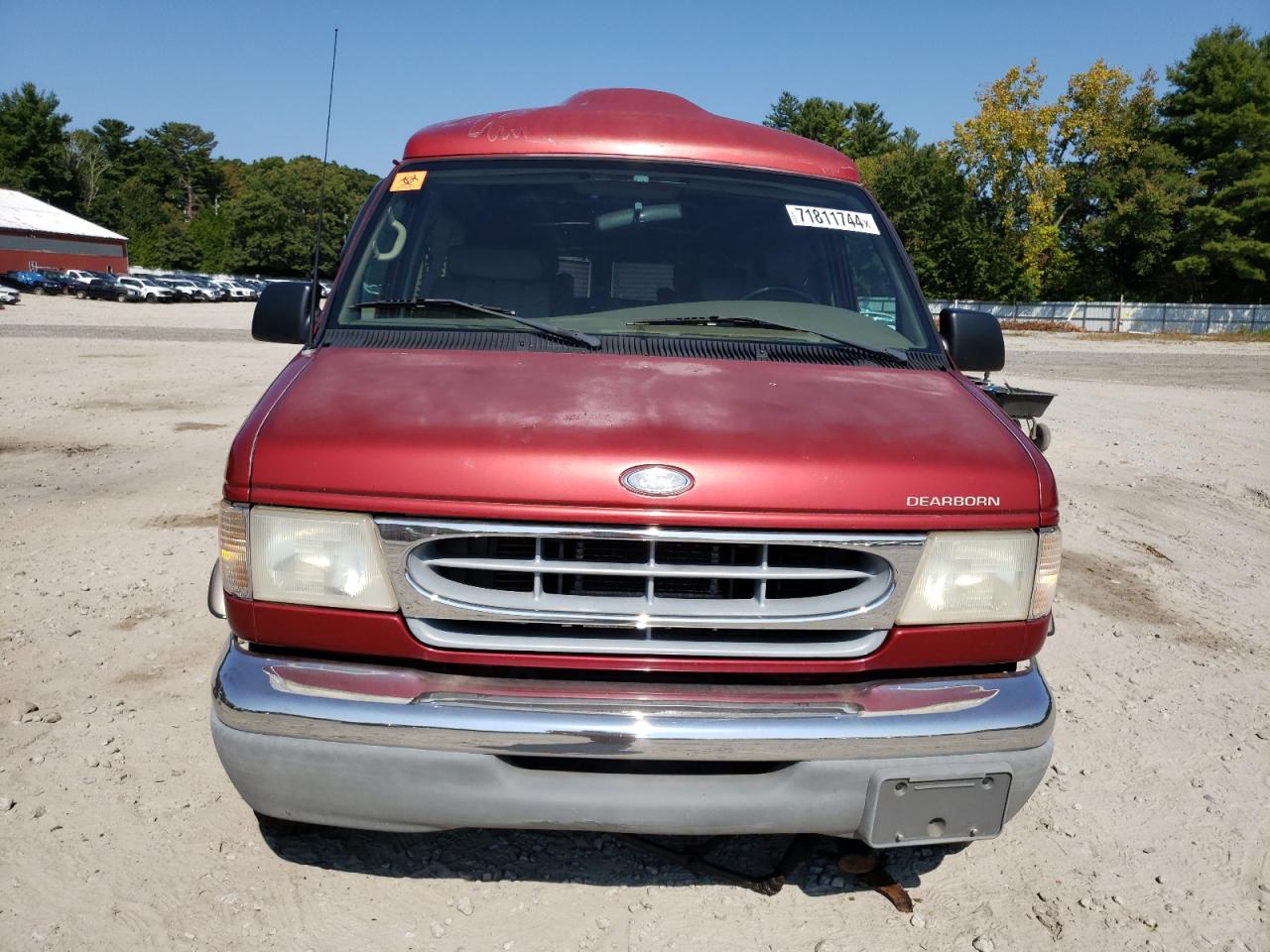 2001 Ford Econoline E150 Van Red vin: 1FDRE14W01HA25010