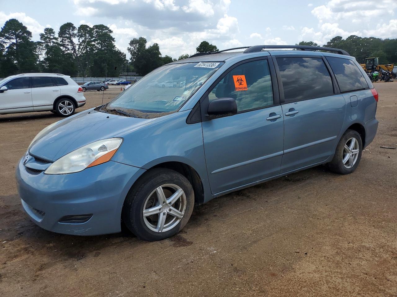 2009 Toyota Sienna Le 8-passenger Blue vin: 5TDZK23C99S246686