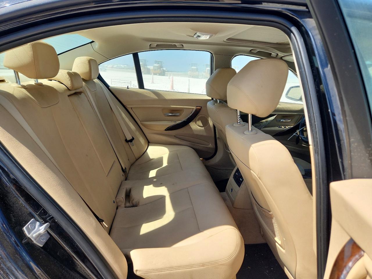 2014 Bmw 320 I Black vin: WBA3B1G5XENS81231
