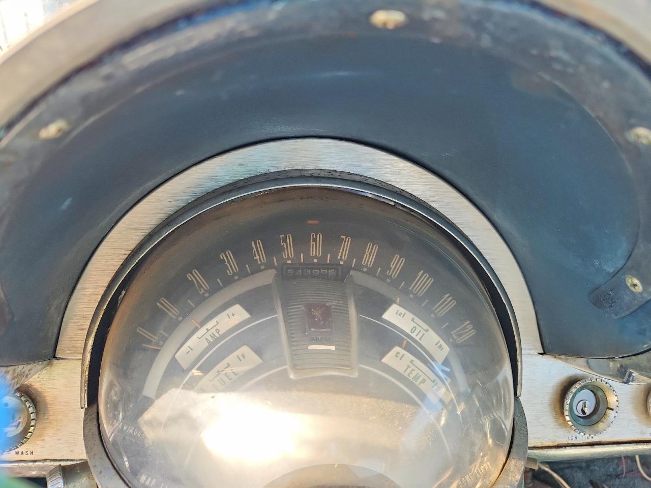1960 Chrysler New Yorker Black vin: 8103115967