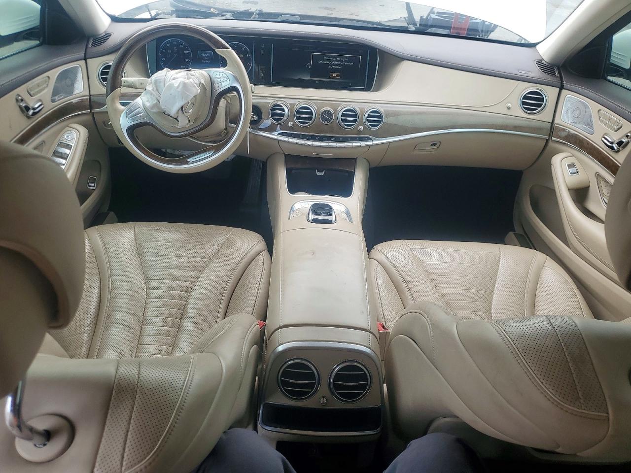 2015 Mercedes-benz S 550 Белый vin: WDDUG8CB2FA145333