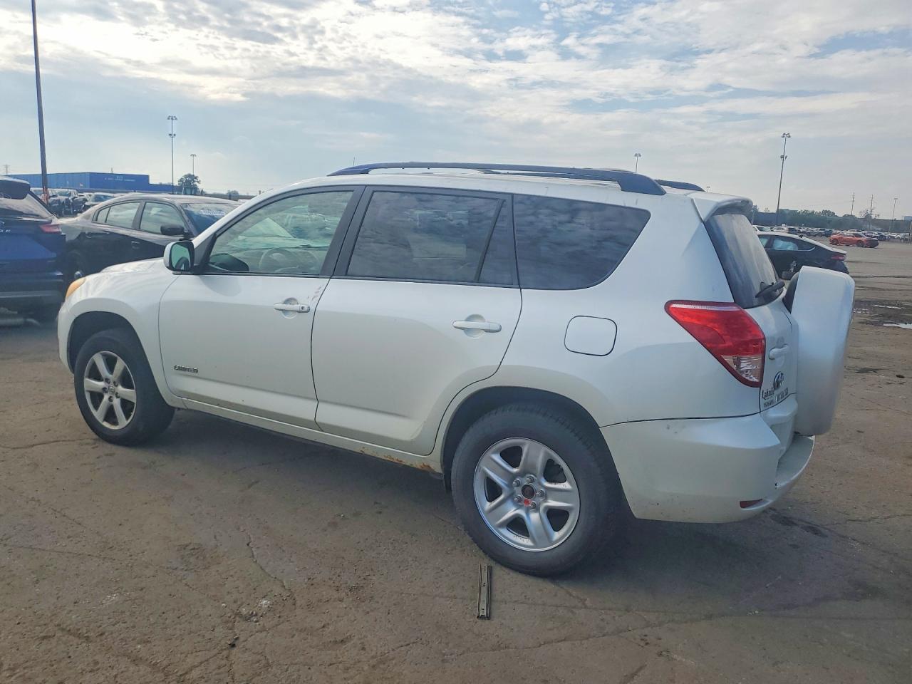 2008 Toyota Rav4 Limited Белый vin: JTMBD31V385201737