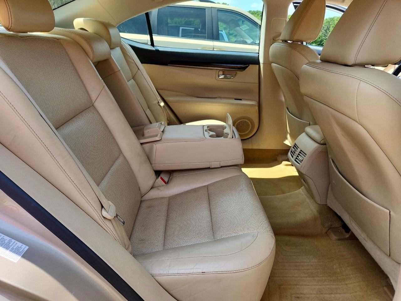 2013 Lexus Es 350 Beige vin: JTHBK1GG1D2001808