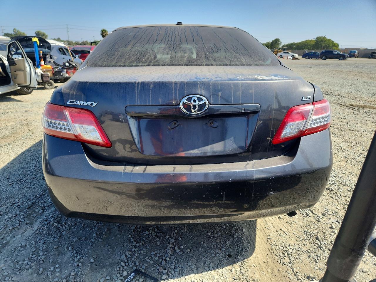 2011 Toyota Camry Le Gray vin: 4T4BF3EK6BR132874