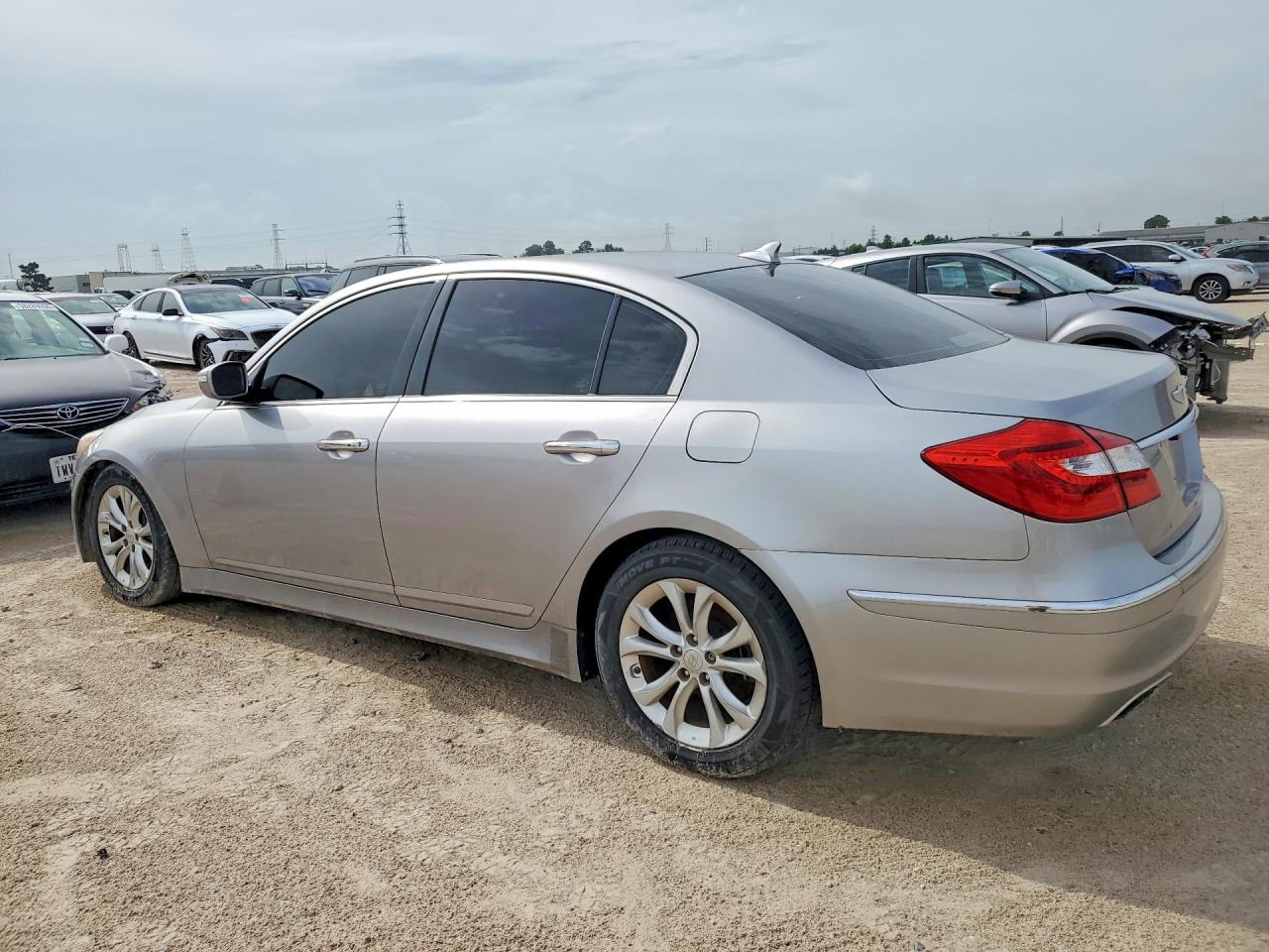 2013 Hyundai Genesis 3.8l Gray vin: KMHGC4DD6DU248130