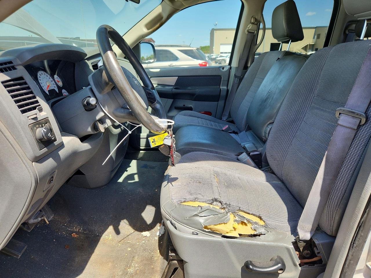 2008 Dodge Ram 1500 St Silver vin: 1D7HA18N28J126779