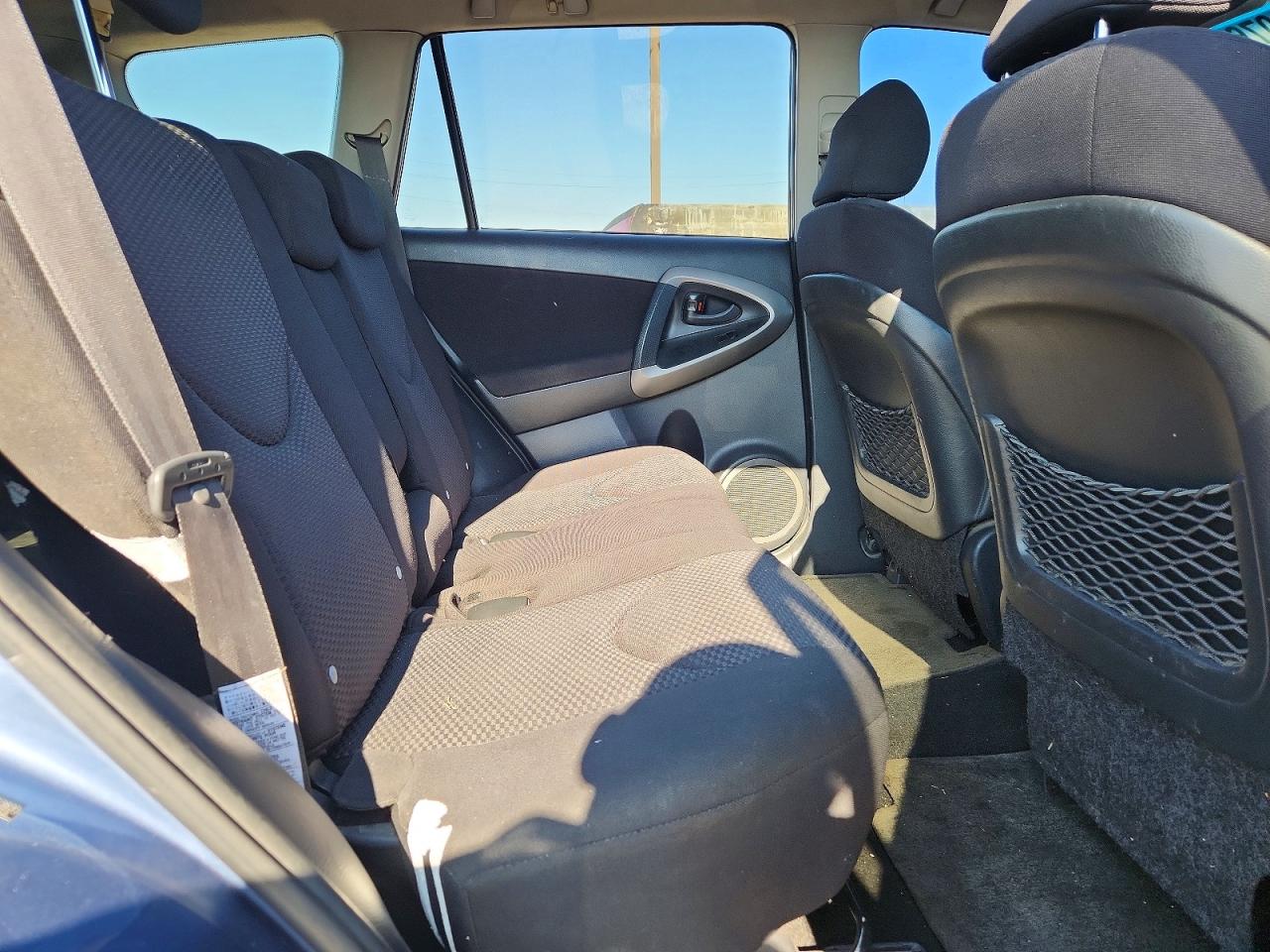 2006 Toyota Rav4 Sport Blue vin: JTMBD32V465012820